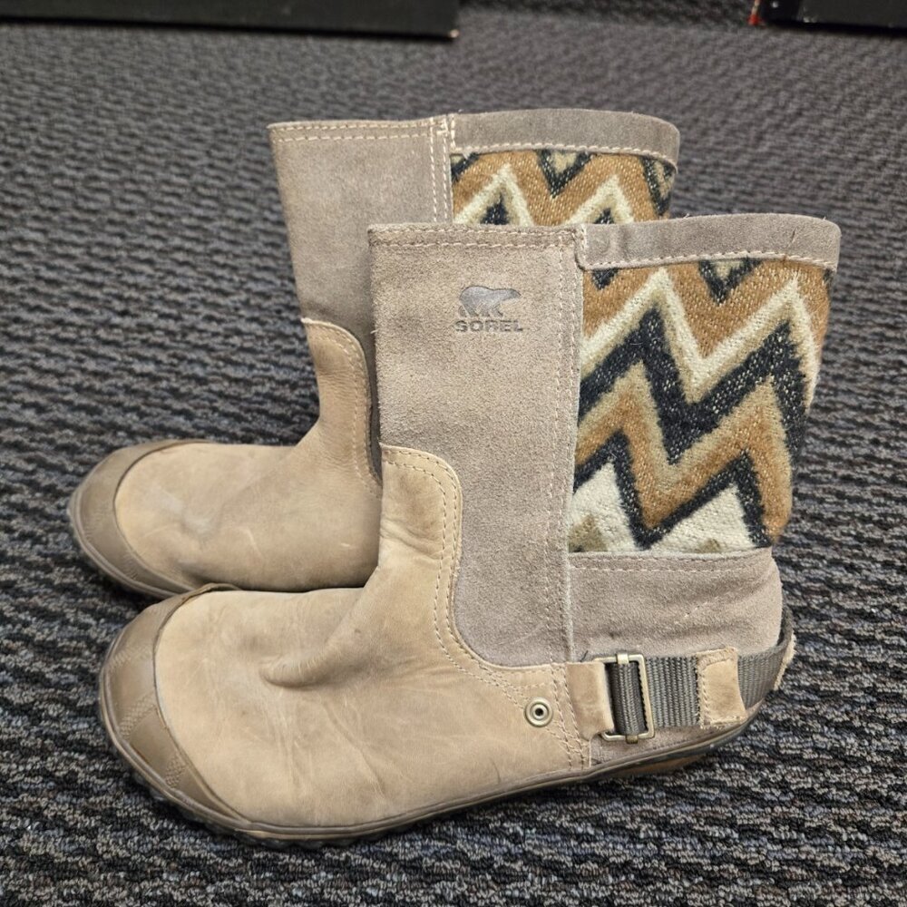Sorel Slim Shortie Boots Women 8 Tobacco Brown Indian Blanket Waterproof Suede